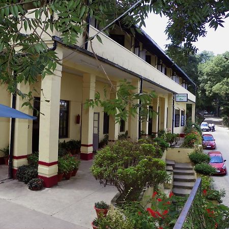 Alasia Hotel Касаули Экстерьер фото